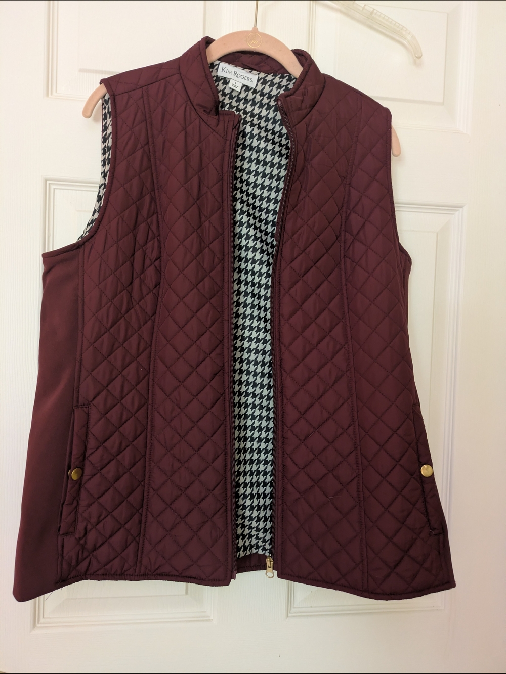 Kim Rogers Quilted Vest in Burgundy with Houndstooth Lining